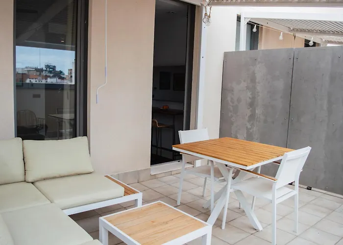 Demetrio By Alma Suites